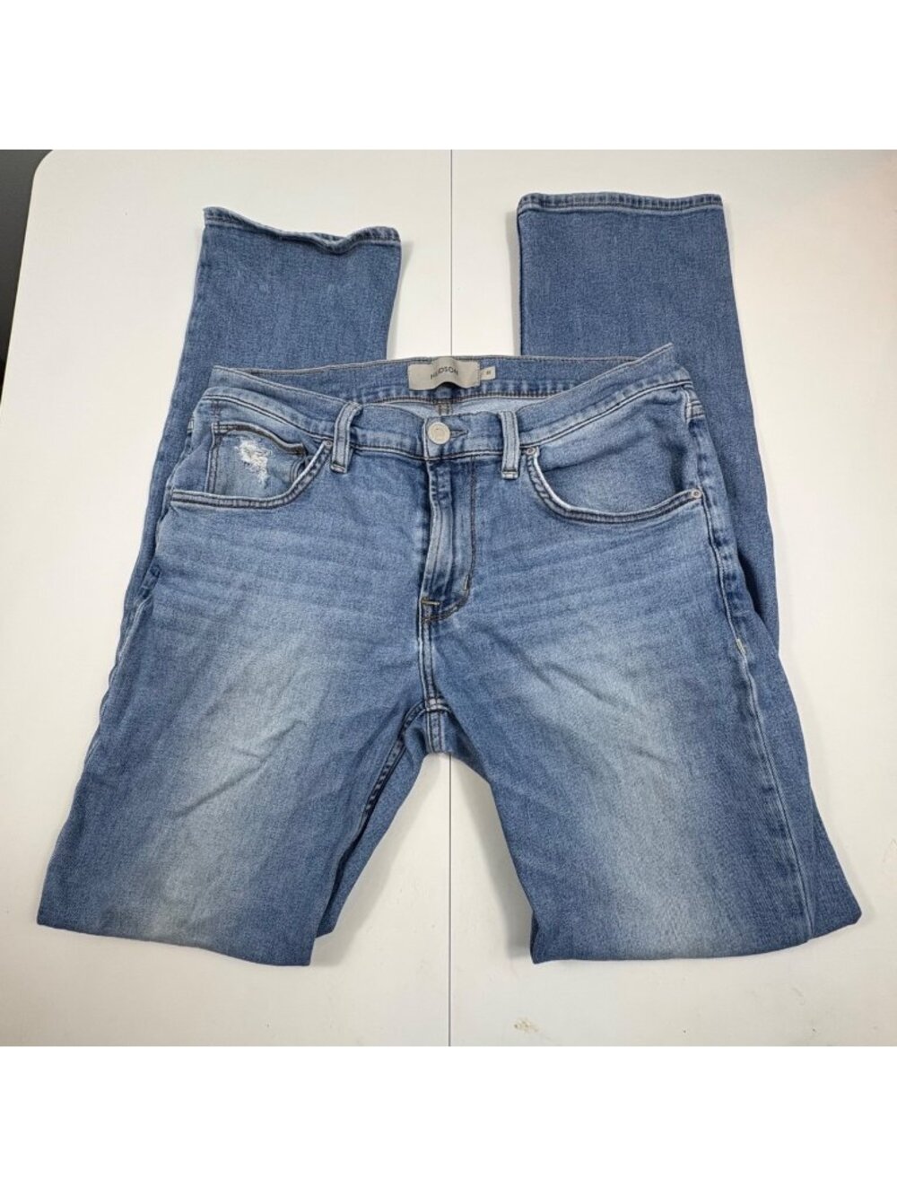Hudson Byron Straight Leg Jeans Womens‎ Size 33 Blue Stretch Denim Light Wash